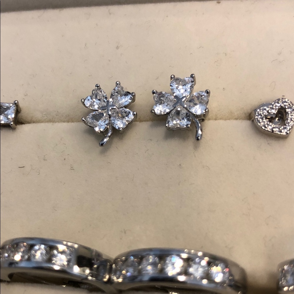 Earrings Pushbacks - Silver Tone 4 Leaf Clover